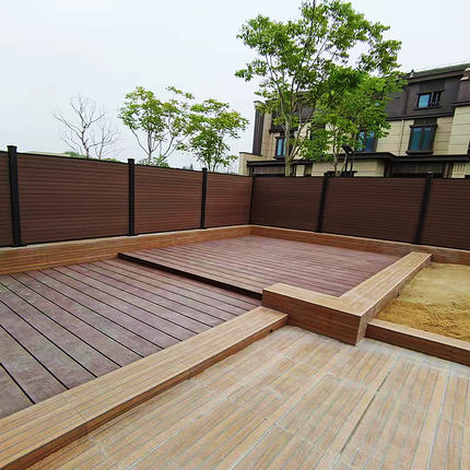 户外塑木木塑围栏别墅庭院花园栏杆围墙板格栅板网格板栏珊墙板