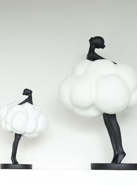 现摆代简约意白色云朵人物玄关摆饰件B1112家居客厅电视柜创装品