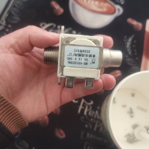 鸿辉蒸汽开水机蒸汽奶泡机用电磁阀