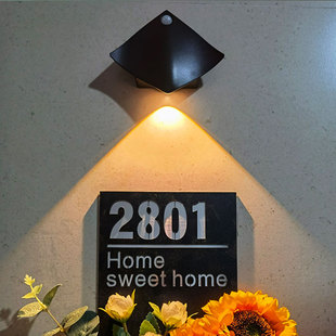 入户门口感应灯充电式免接线射灯免布线壁灯家用玄关过道门牌灯