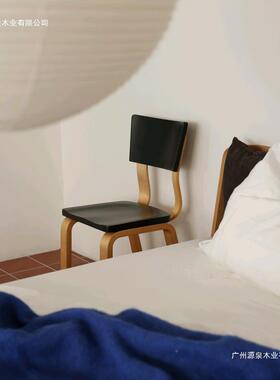 欧中北古实木餐椅现代简约靠背椅木蜡蜜色曲木桦热弯中古VHZ小众