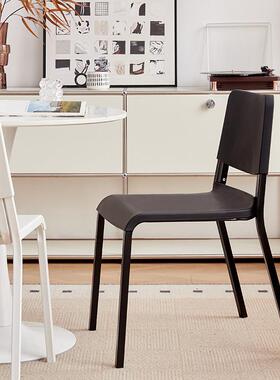 帝椅奥多斯白色现代简可约餐椅堆叠加轻厚奢塑料北欧LCS网红ins风