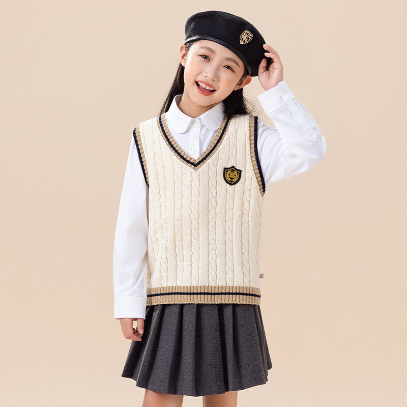 儿童针织马甲秋冬2024新款女童套头加绒毛衣背心纯棉学院风针织衫