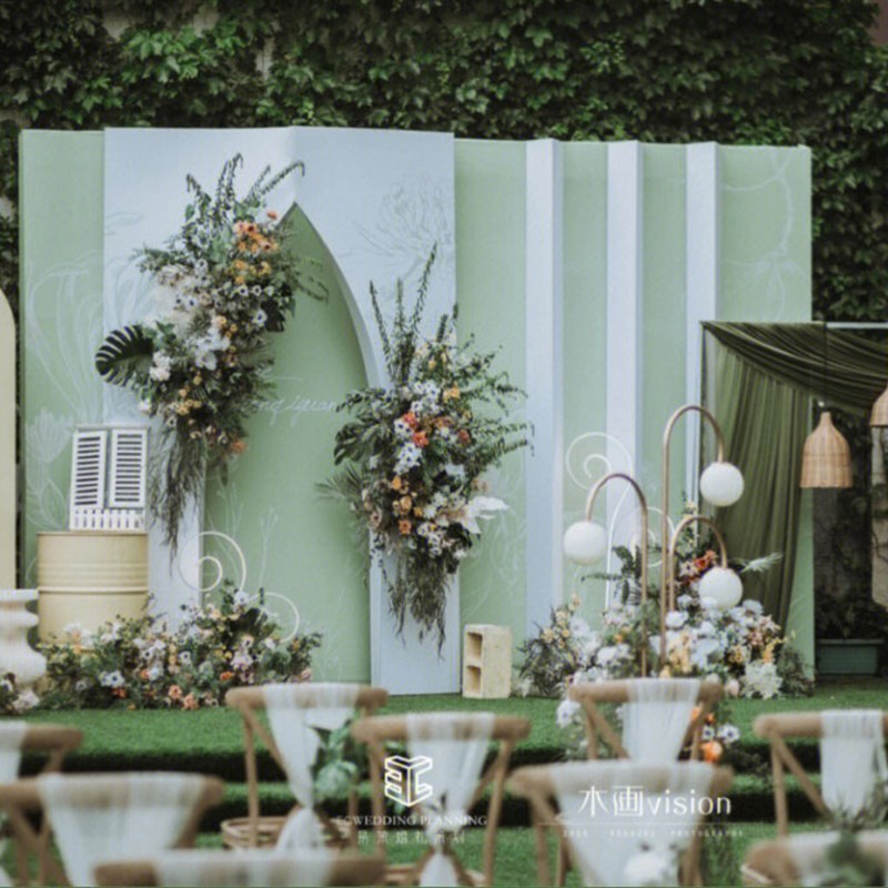 绿色主题户外草坪婚礼背景墙KT板定制网红小众生日背景板定制