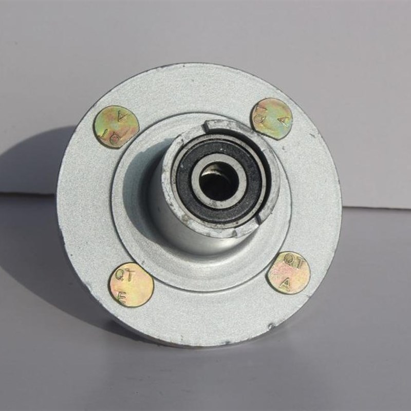 前轮互换鼓电动三轮车前钢圈6302轴承中心股前轮互换器三轮车配件