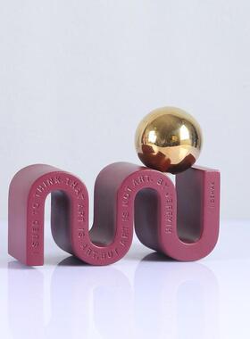 现代简约几个性小众装架饰摆件面OQJS型置物架雕塑送礼何书桌摆拍