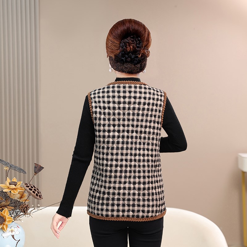 中老年妈妈秋冬装短款马甲背心大码奶奶加绒保暖格子棉衣马夹外套