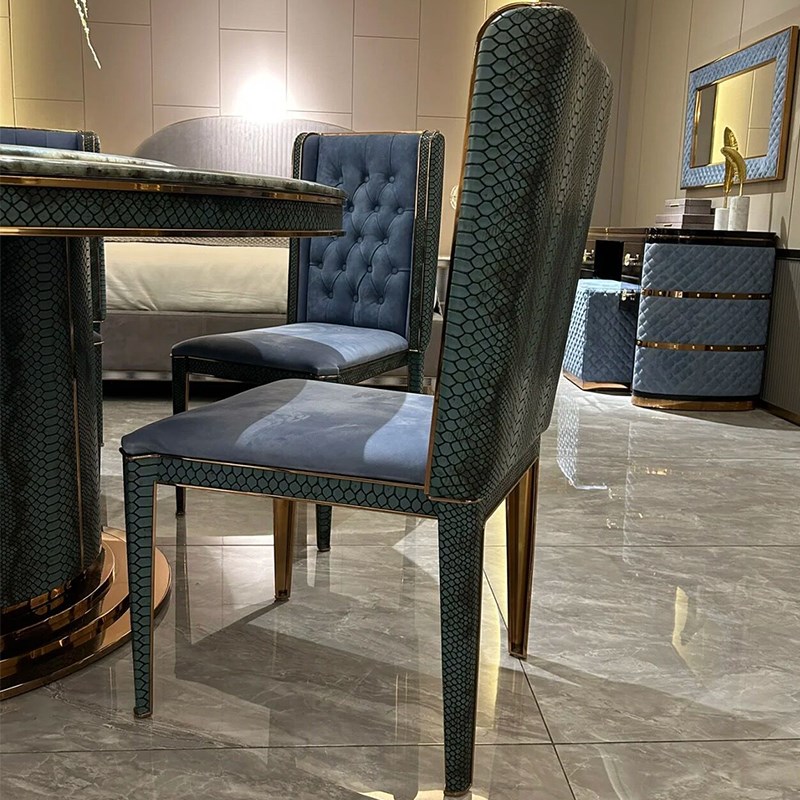 意式轻奢蓝金沙大理石餐桌别墅奢华餐厅饭桌椅组合家用不锈钢圆桌