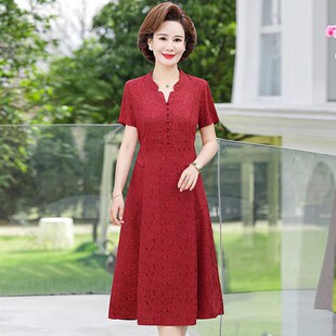 中年妈妈夏装洋气连衣裙2023新款高档中老年女装短袖提花裙子显瘦