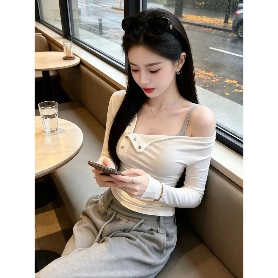 已出货人棉随心裁260克白色斜肩长袖T恤女修身显瘦不规则纯色