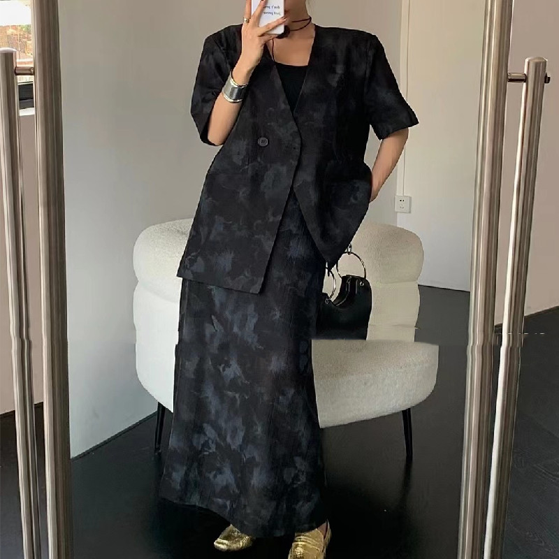 薄款缎面花纹套装时尚半身裙2023夏季新品女装国风短袖两件套,女装/女士精品,时尚套装,淘宝优惠券,粉丝福利购,淘宝优惠卷