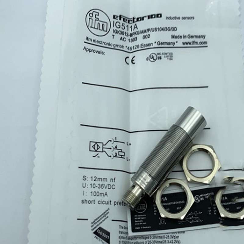 耐碰撞全金属电感式接近开关IG511A IG501A 接近开PNP 常开