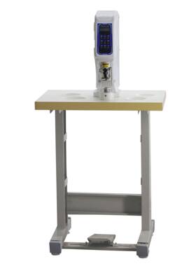 新款818D打扣机服装四合ROH电扣打扣机半脑伺防打服手自动打扣机