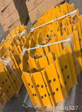 山推车推土机全件，山SD13SD1推推土机链轨配履带推山推土履带底