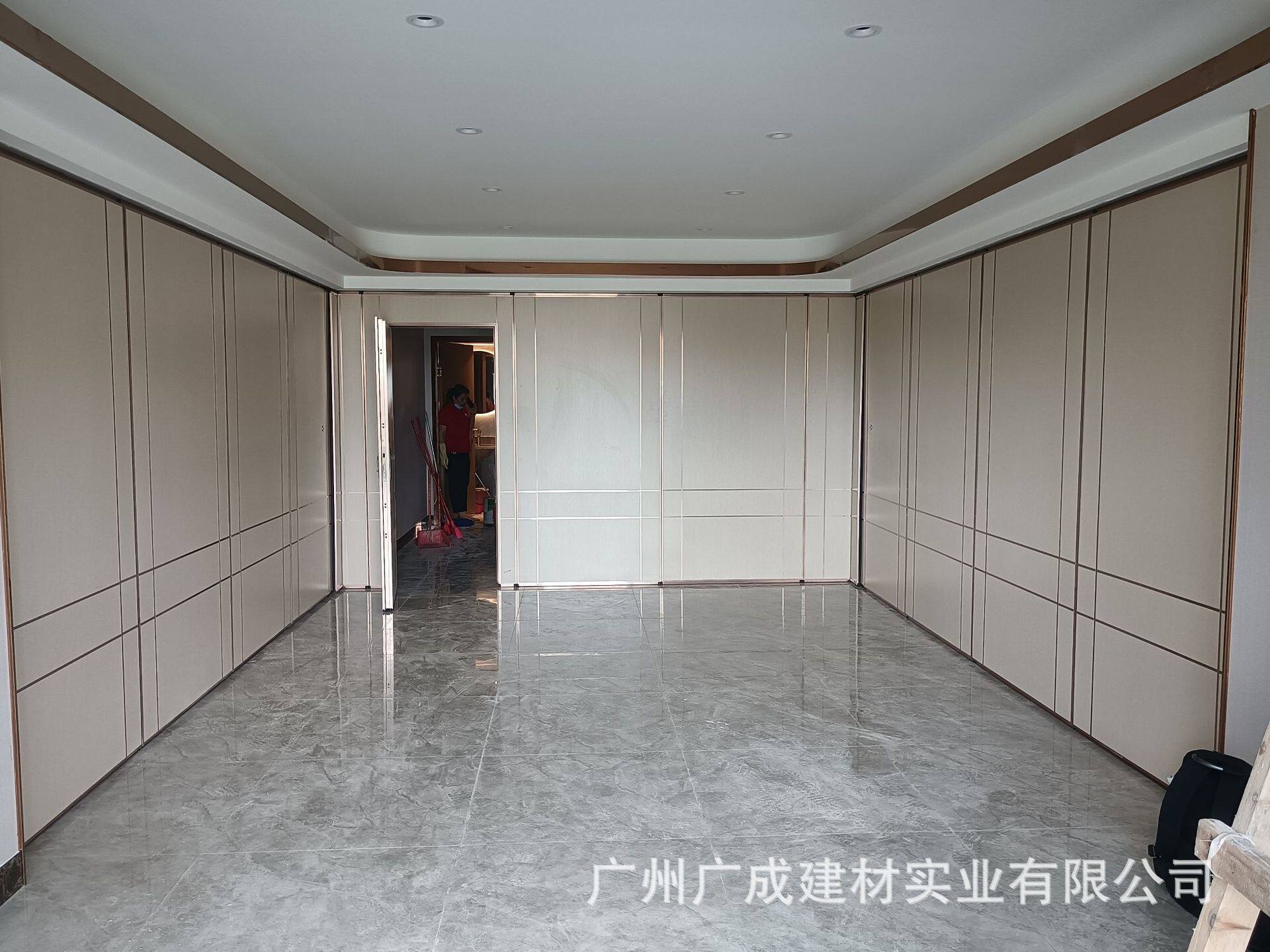 餐厅酒店软包推拉活动隔断门