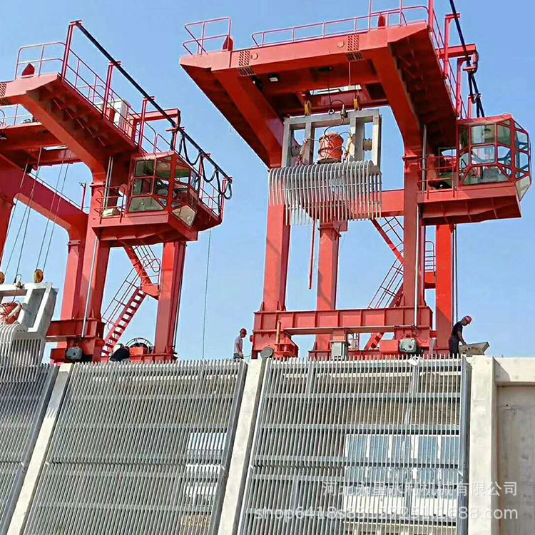 移动液压抓斗清污机 水电站抓斗清污机  污水处理抓斗式清污机