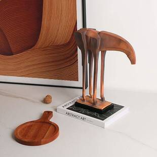 创意极简复古风抽象木马摆件办公室书柜展厅桌面新奇特装饰工艺品