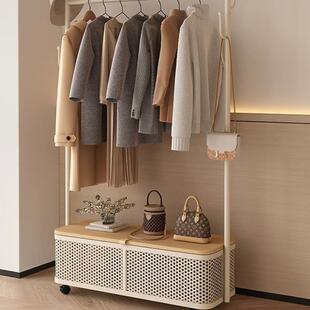 新款卧室落地挂衣架床晚上放衣服衣一架帽无品牌/床头柜体边立式