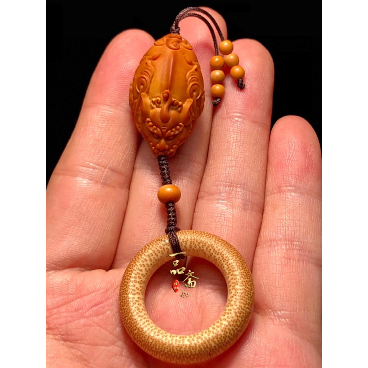 25888貔貅吊坠男款把橄榄核单籽核士雕雕刻雕高端手件男随身精钥