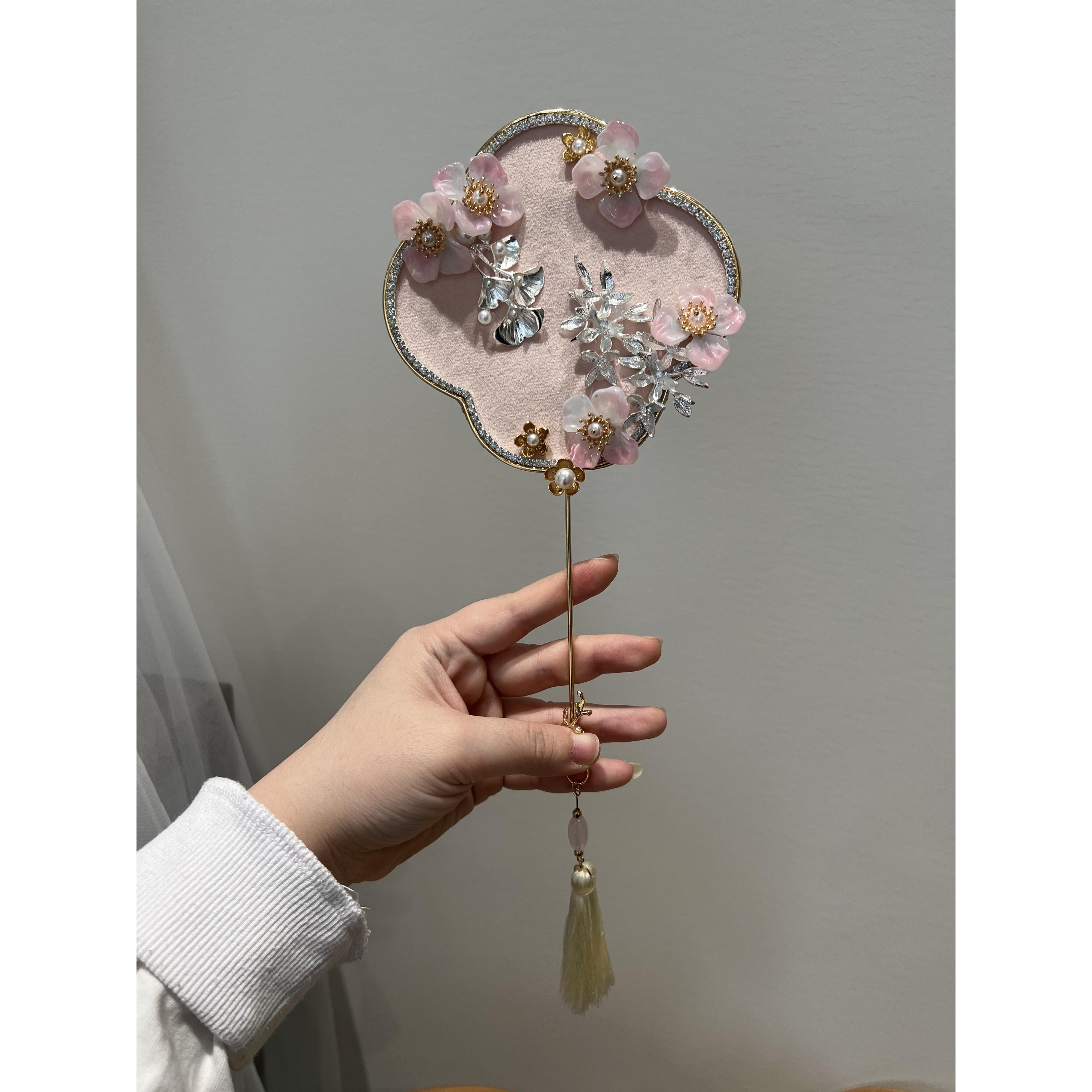 结婚新娘团扇晨袍小扇子秀禾扇子迷你扇巴掌扇婚礼拍摄道具喜扇
