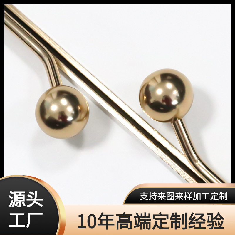现代时尚铝合金亮金衣柜长拉手
