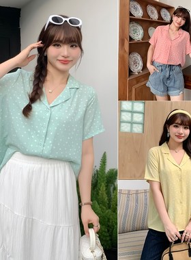 胖mm港风复古波点西装领短袖衬衫春夏大码女装宽松衬衣32073。
