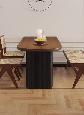 半中古风胡桃木墙色餐桌椅组合圆形靠岛台餐实桌木饭桌家用小AXY