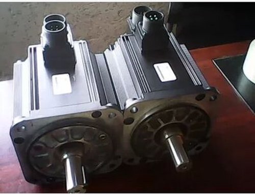 SGDB-44ADG安川伺服电机SGMG-44A2A-TW11