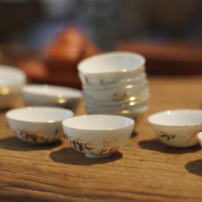 潮州瓷七十年代小茶杯 白瓷手彩金兰竹 品茗功夫茶具 25cc蛋壳杯