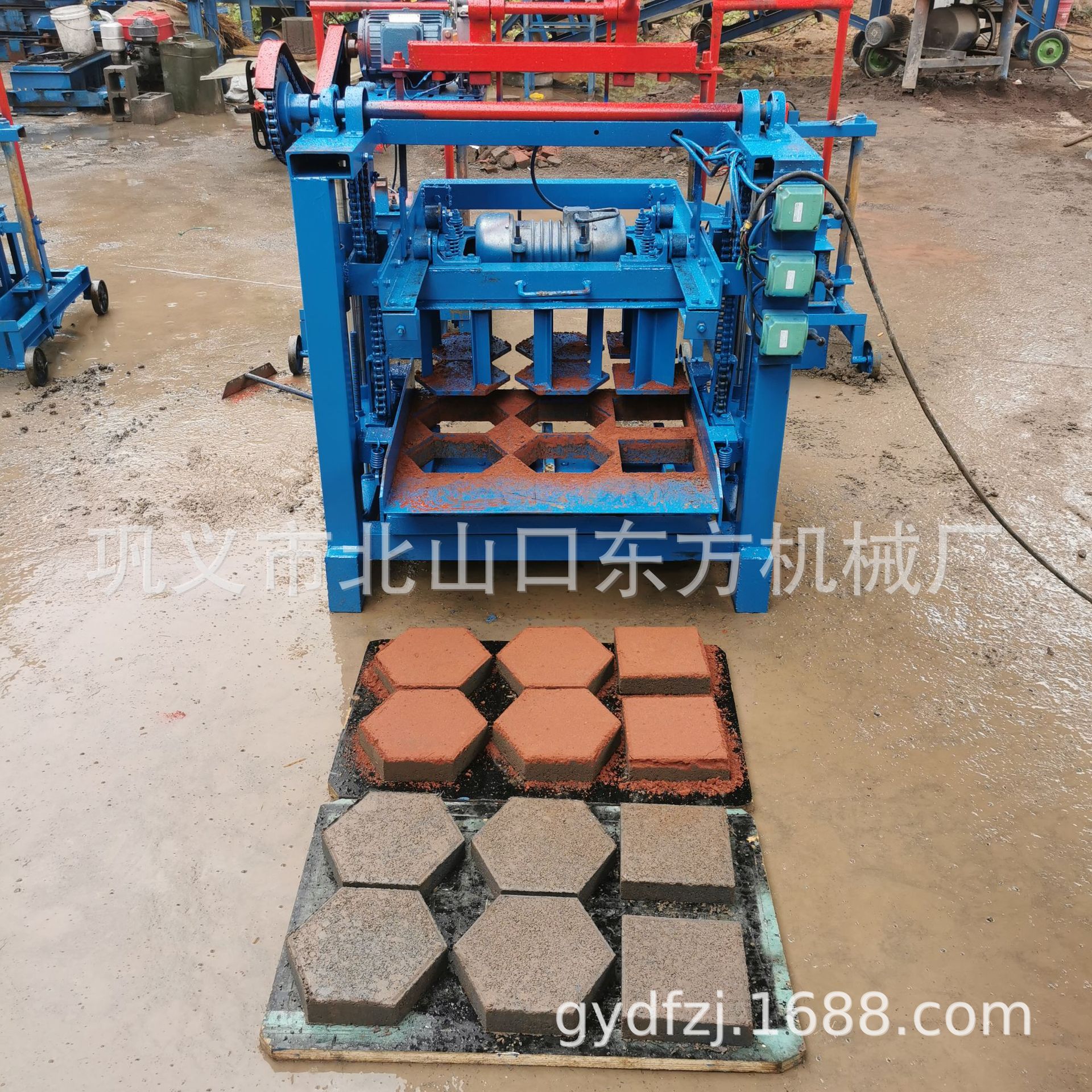 4-35四柱机可带色密度大路面砖