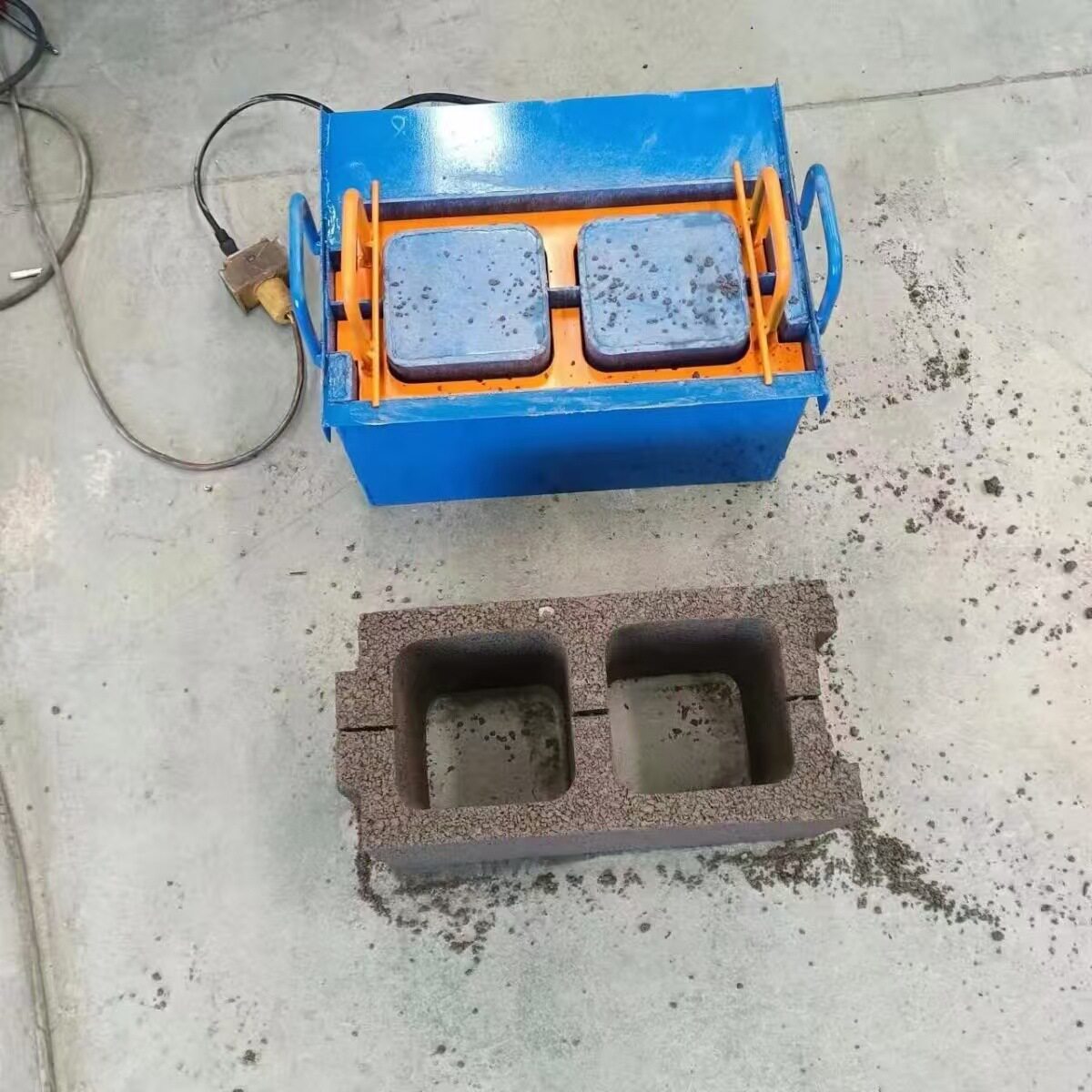 小型免烧一机多用水泥砖机