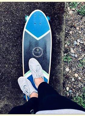 新地款陆冲浪S7初成人女PXJ生儿童滑板学者弹簧桥s板lide专业路冲