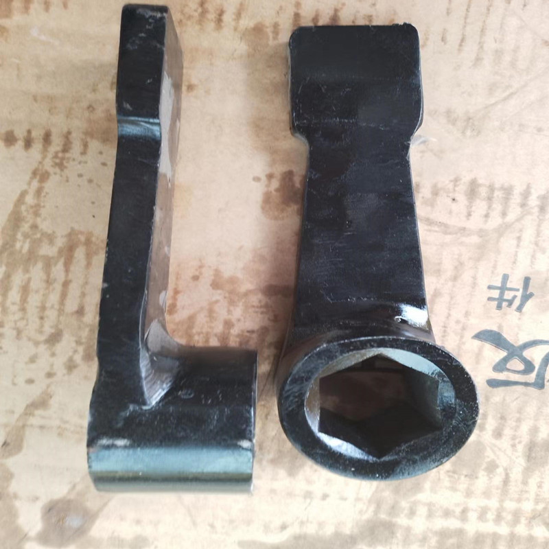 敲击凸型梅花扳手烟斗型特种扳手工业级碳钢加厚凸型梅花四方扳手