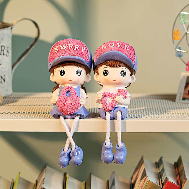 创意家装饰品忠贞爱情吊脚玄关卧室娃娃汽车摆设脂摆件酒柜客厅