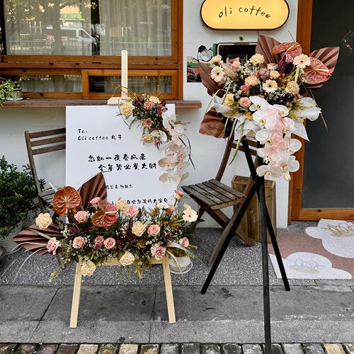 新店开业大吉活动布置迎宾牌店铺门店展示牌商铺美甲花店定制kt板