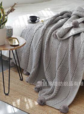 红色带毛球加针织毯子波厚纹毯冰岛针Q18007球毯北欧装饰空调休织