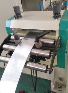 大连送料机厂家销售伺服控制的BESCOMT NCF-600冲床伺服送料机