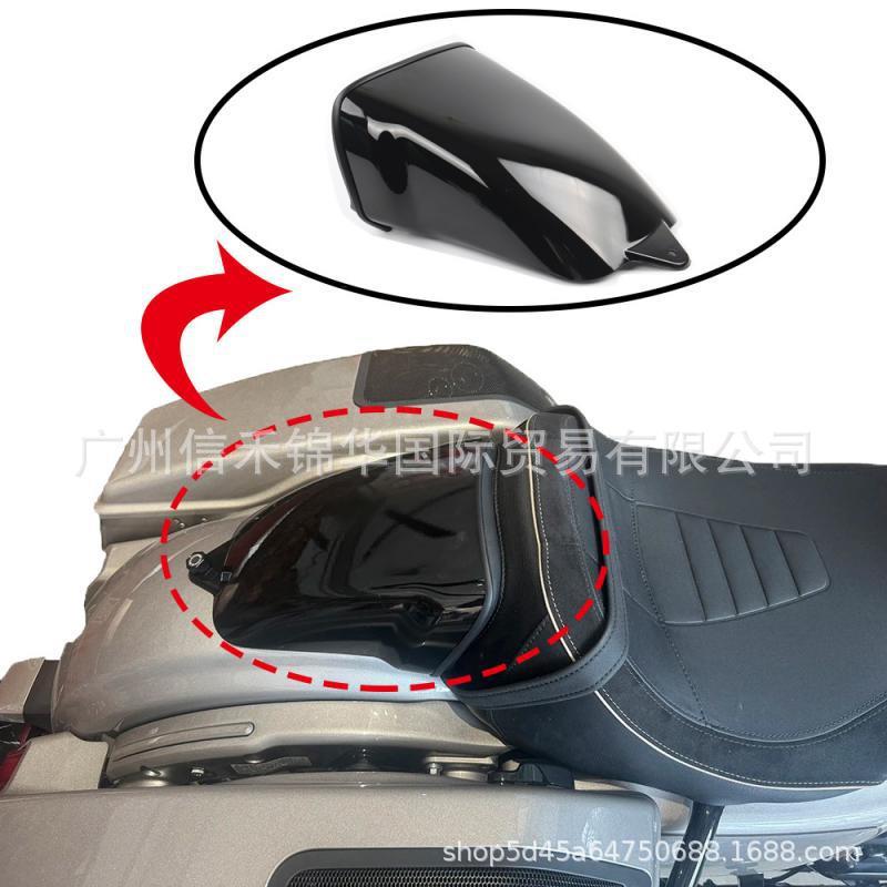 适用哈雷大道公路滑翔121CVO街道滑翔23年改装加长后座驼峰后座盖