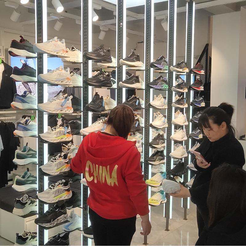 制定鞋架鞋托服装店陈列货天光264地靠墙展示架架带灯发鞋店