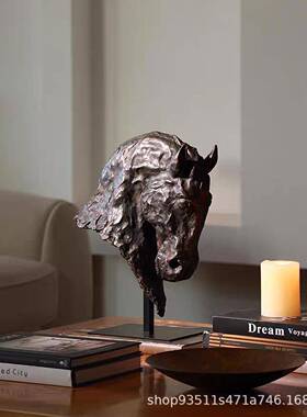现代抽象家居客厅公室直OCS接待室办播间装饰塑摆件树脂马头雕摆
