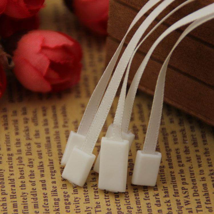 常QOB吊用丝带单插吊粒塑料方块牌绳好量服装手穿服挂绳现货装辅