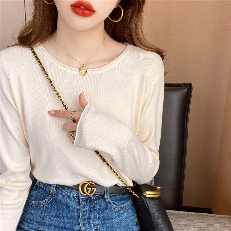 圆领打底衫女白色宽松上衣2025新款内搭秋冬季针织长袖t恤可外穿
