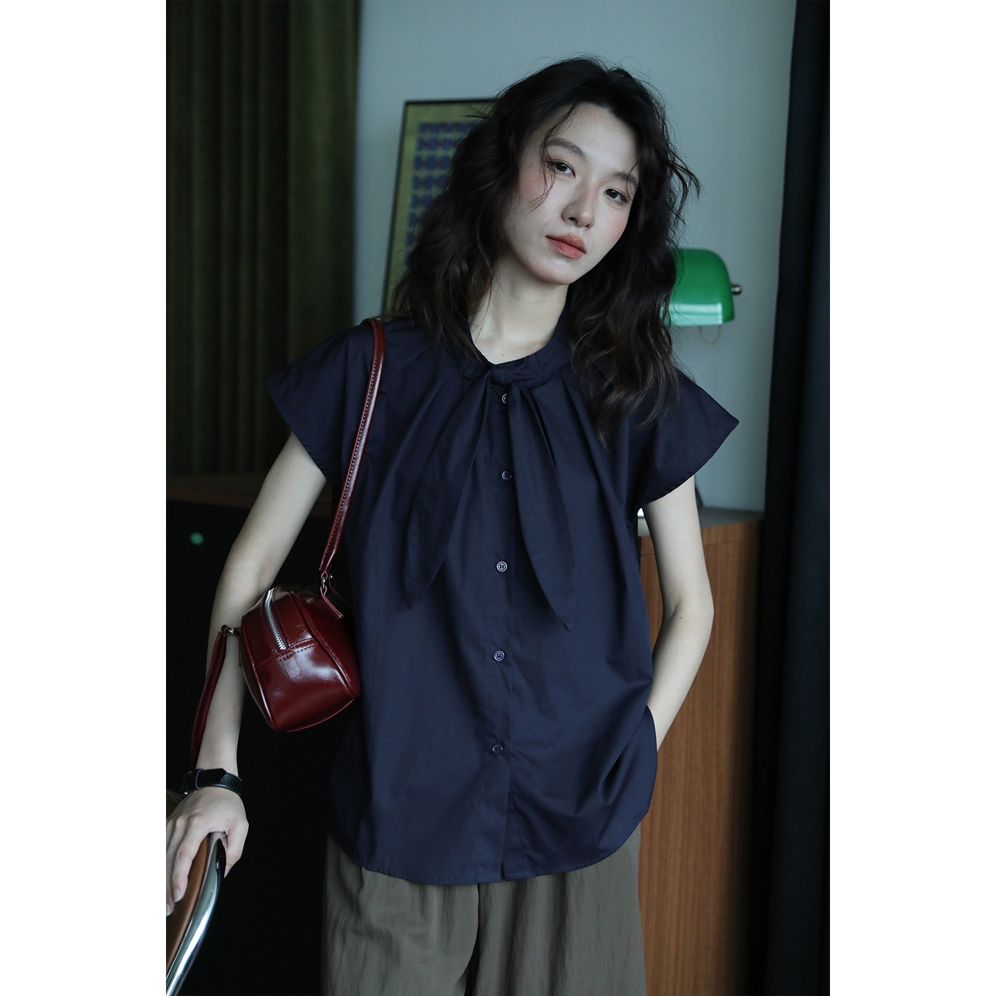 蝴蝶系带短袖衬衫女夏学院风减龄遮肉显瘦百搭上衣蓝色小众设计感