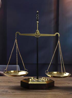 7127L复古艺怀旧老式手工铁关天平律公正工平秤店铺师橱窗玄装饰