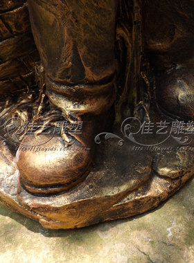 欧式玻璃钢人物雕塑艺术品客厅户外落地摆设可定制作抬竹篮小情侣