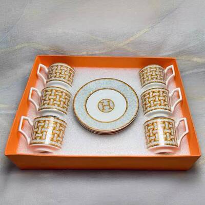 英式陶瓷咖啡杯碟套装创意家用简约啡杯碟带五金咖架水子QNO茶杯