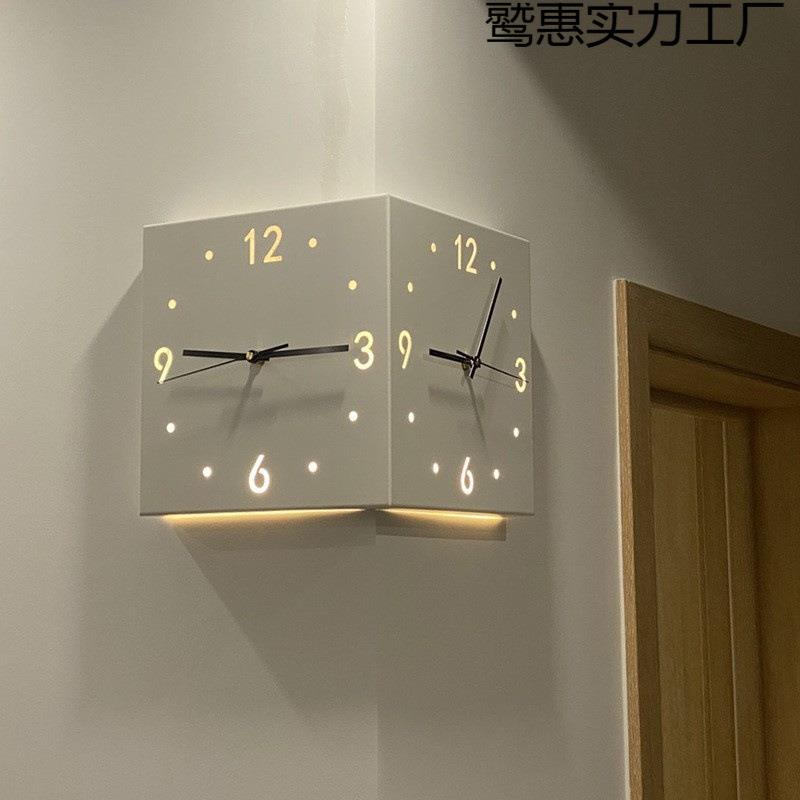 转角双面挂钟客厅创意简约现代两面拐角时钟表免打孔静音钟表