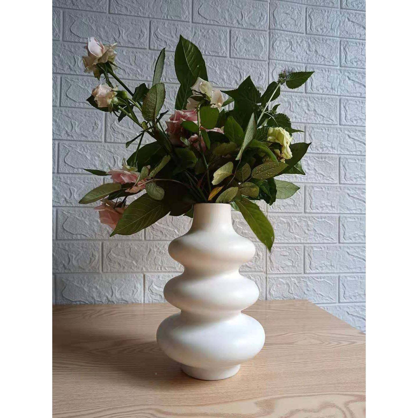 ins形圈圈陶瓷花器家居样板房装饰花民LLH宿异摆件花瓶插,橡塑材料及制品,工业陶瓷,淘宝优惠券,粉丝福利购,淘宝优惠卷