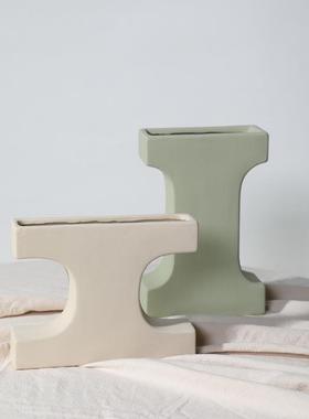 品in客s北欧字母砂陶瓷磨花瓶摆件厅插花干花餐桌VFO创意软装饰