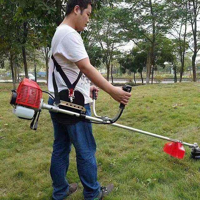 汽JUZ油割草机冲程进打口草机气油斜能挎式多功松四土锄草机厂家